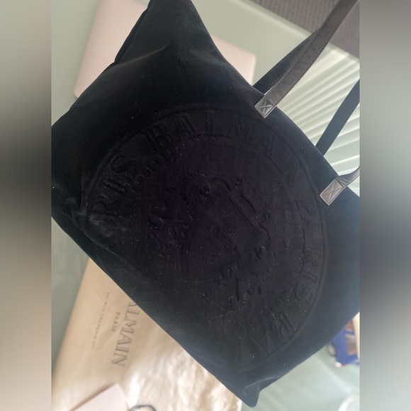 BRAND NEW Balmain Black Velvet Logo Shopping Horizontal Tote - Picture 5 of 10